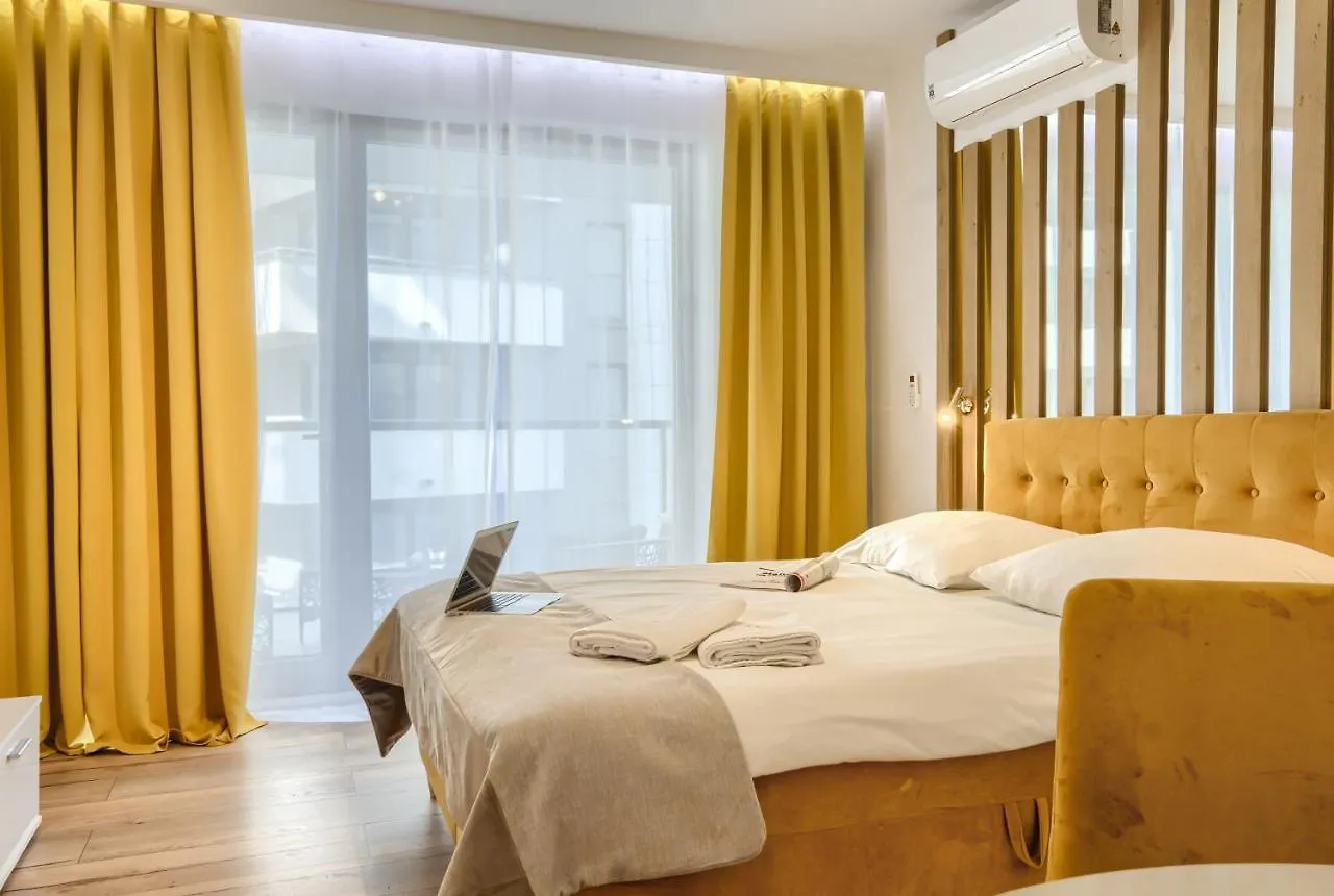 Apartment Kazou Residence Arkadia Warsaw