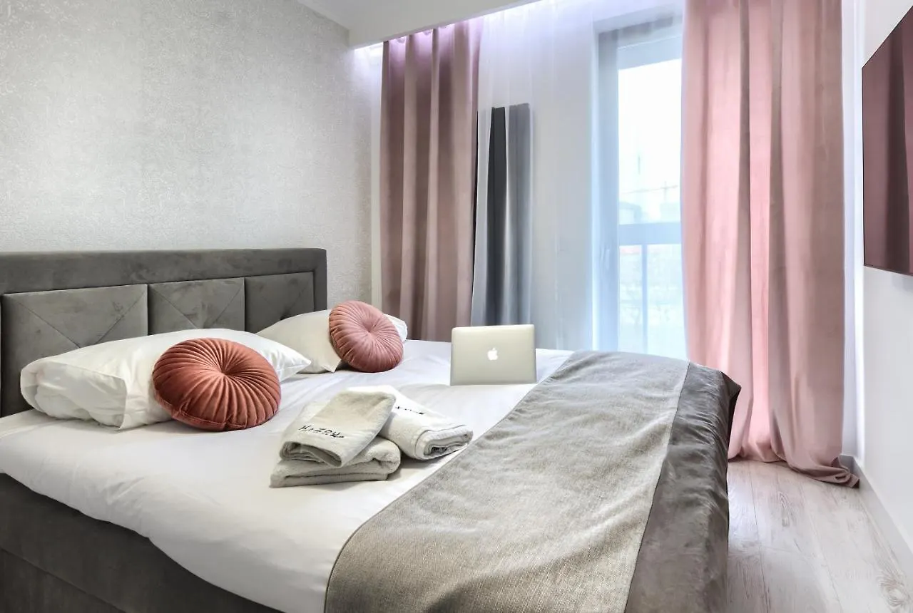 Apartment Kazou Residence Arkadia Warsaw Poland