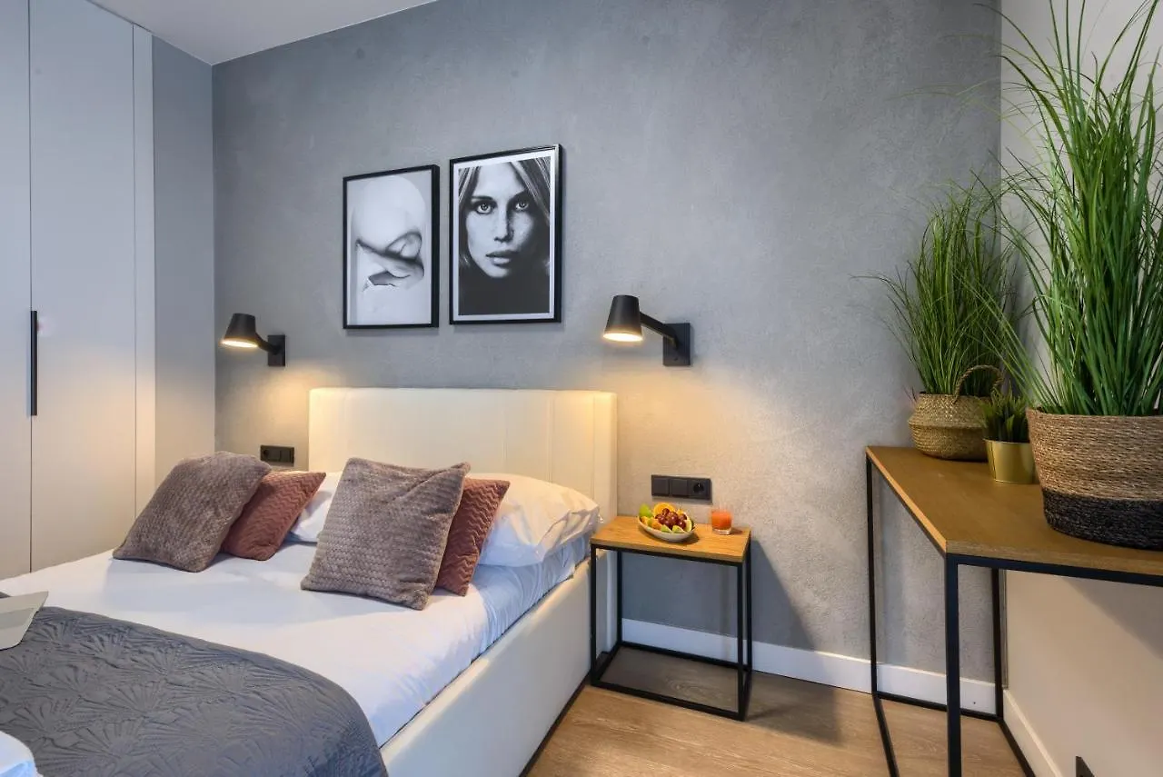 Apartment Kazou Residence Arkadia Warsaw