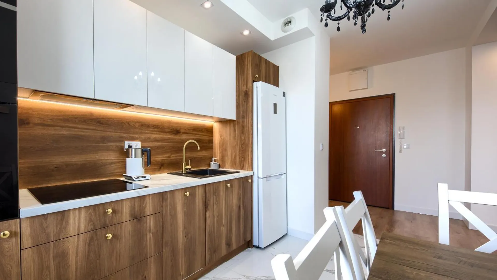 Apartment Kazou Residence Arkadia Warsaw Poland
