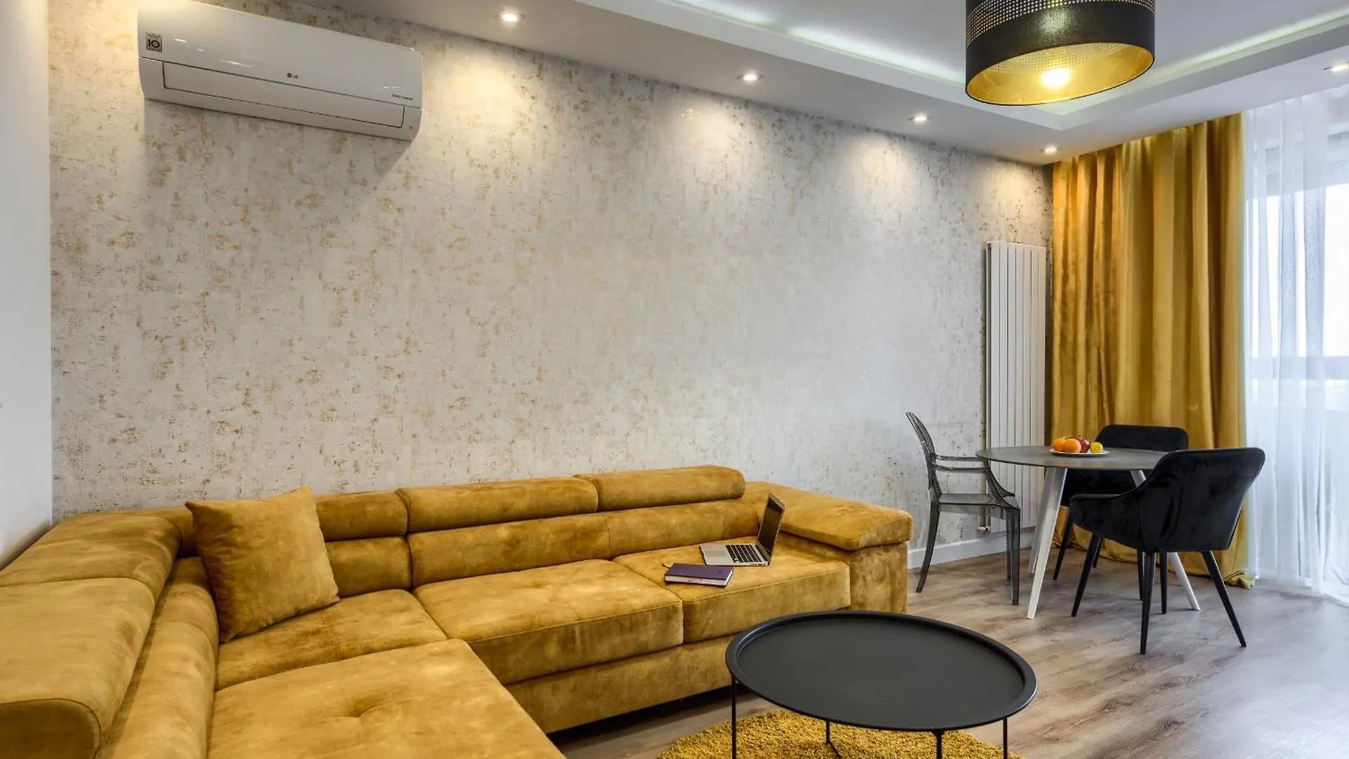 Kazou Residence Arkadia Warsaw