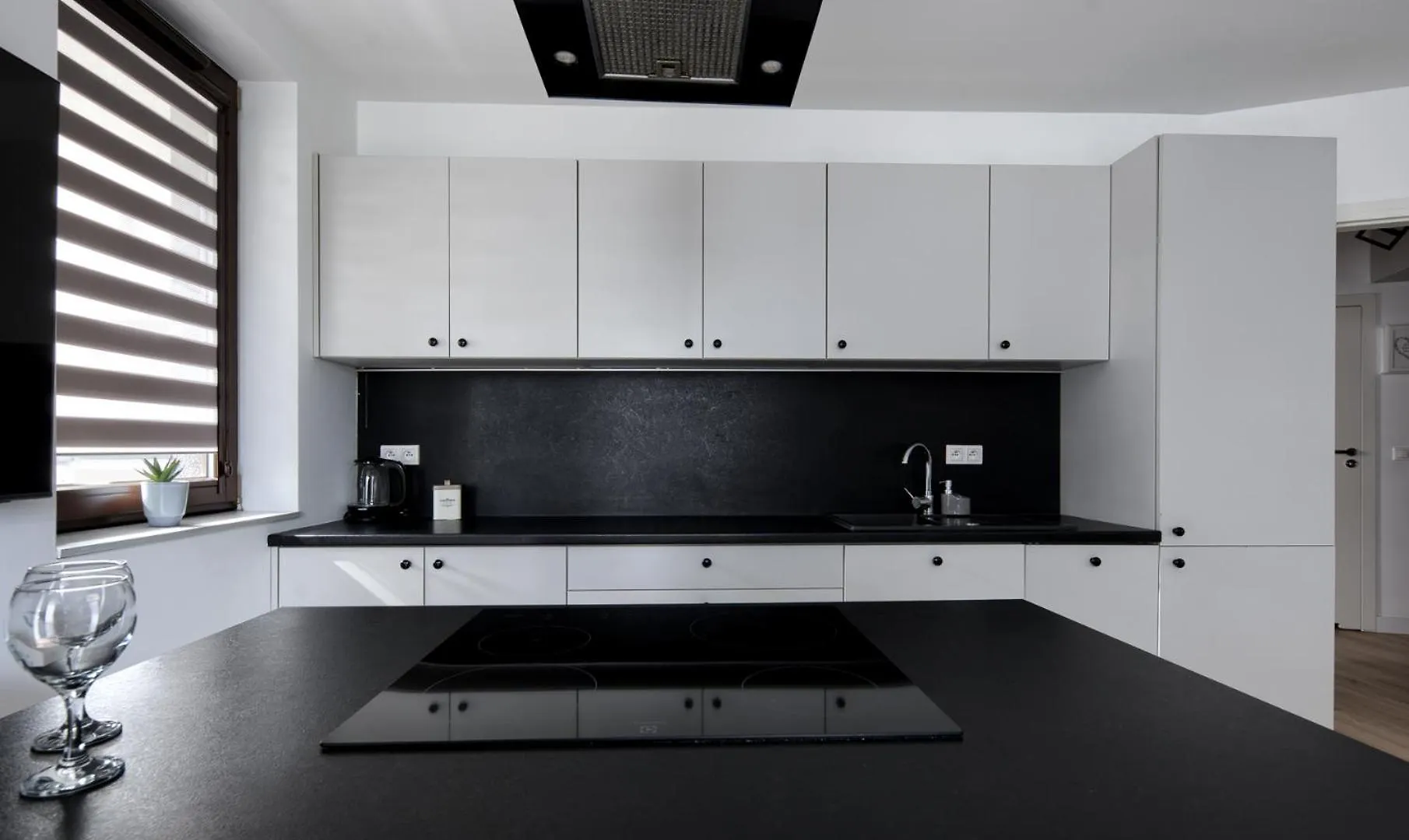 Kazou Residence Arkadia Warsaw Apartment