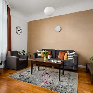 https://a-s-home-apartamenty-rynek-50-market-square-r508.hotelswroclaw.com