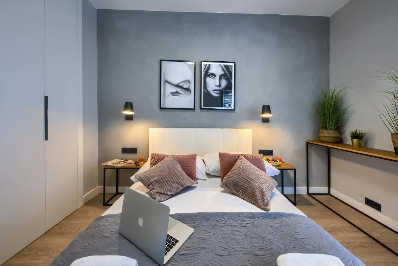 Kazou Residence Arkadia Варшава 0*,  Польша