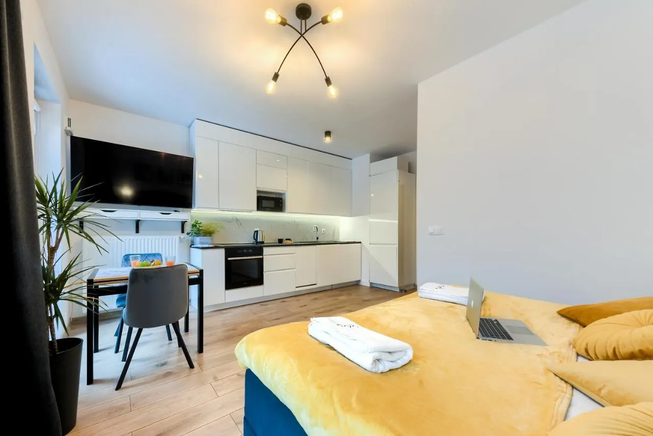 Apartment Kazou Residence Arkadia Warsaw