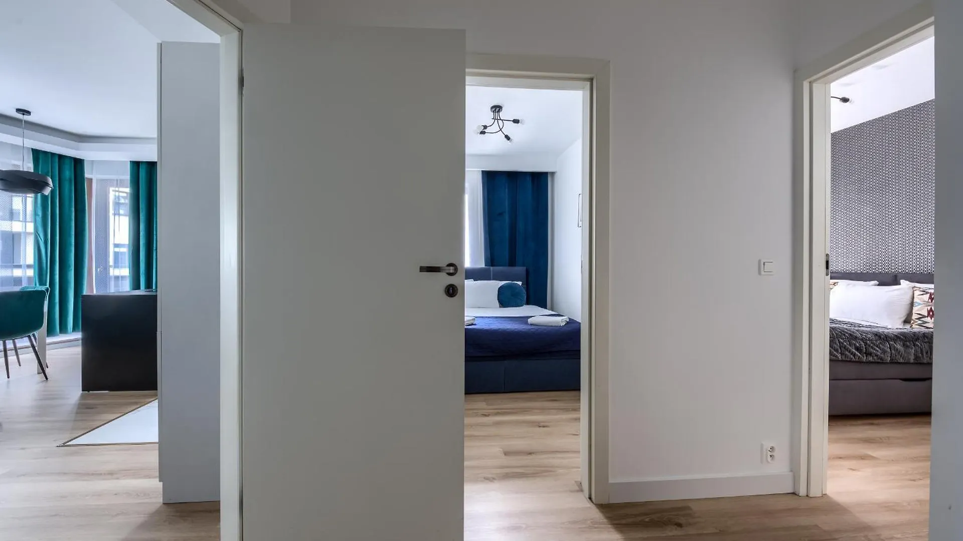 Apartment Kazou Residence Arkadia Warsaw